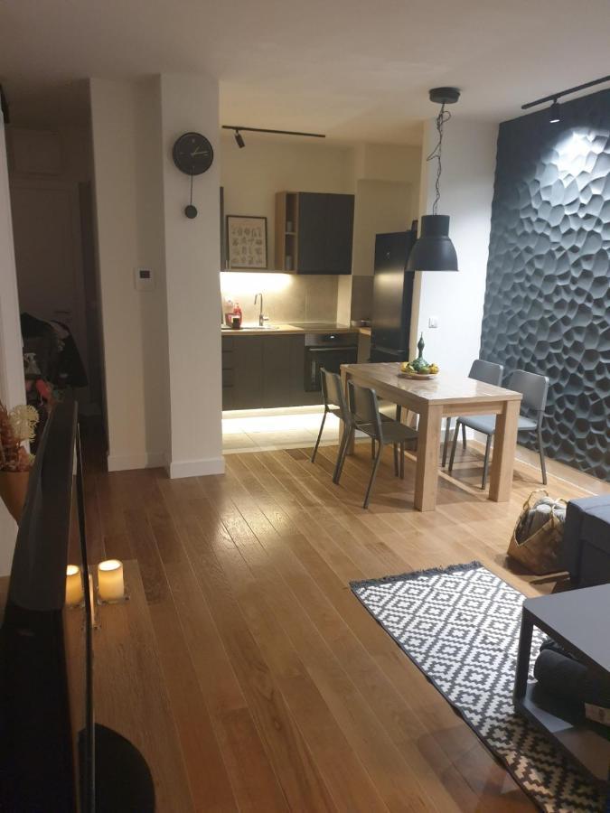 Apartment Mona Belgrade Exterior photo